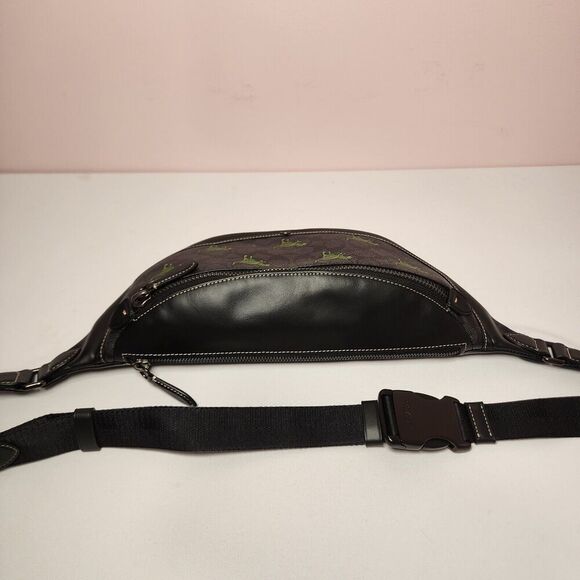 NWT COACH CF078 League Belt Bag In Signature Canvas With Rexy Print - Picture 5 of 5